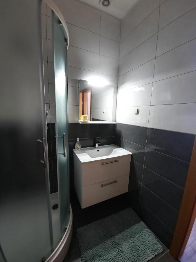 Apartman Barbir ซูโกชัน ภายนอก รูปภาพ